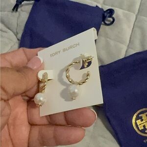 Tory Burch Gold Twist Earrings with White Pearls